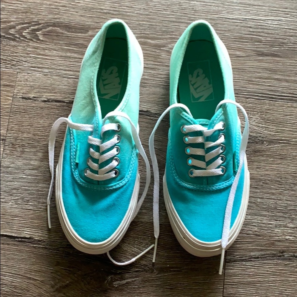 ALMOST NEW Ombré vans